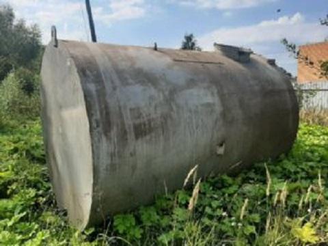 Продаются Емкости нержавеющие, объем -11 куб.м.